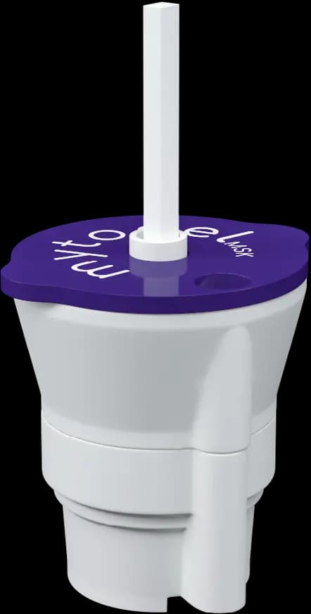 The single-use Rigeneracons RS device photographed on a white background